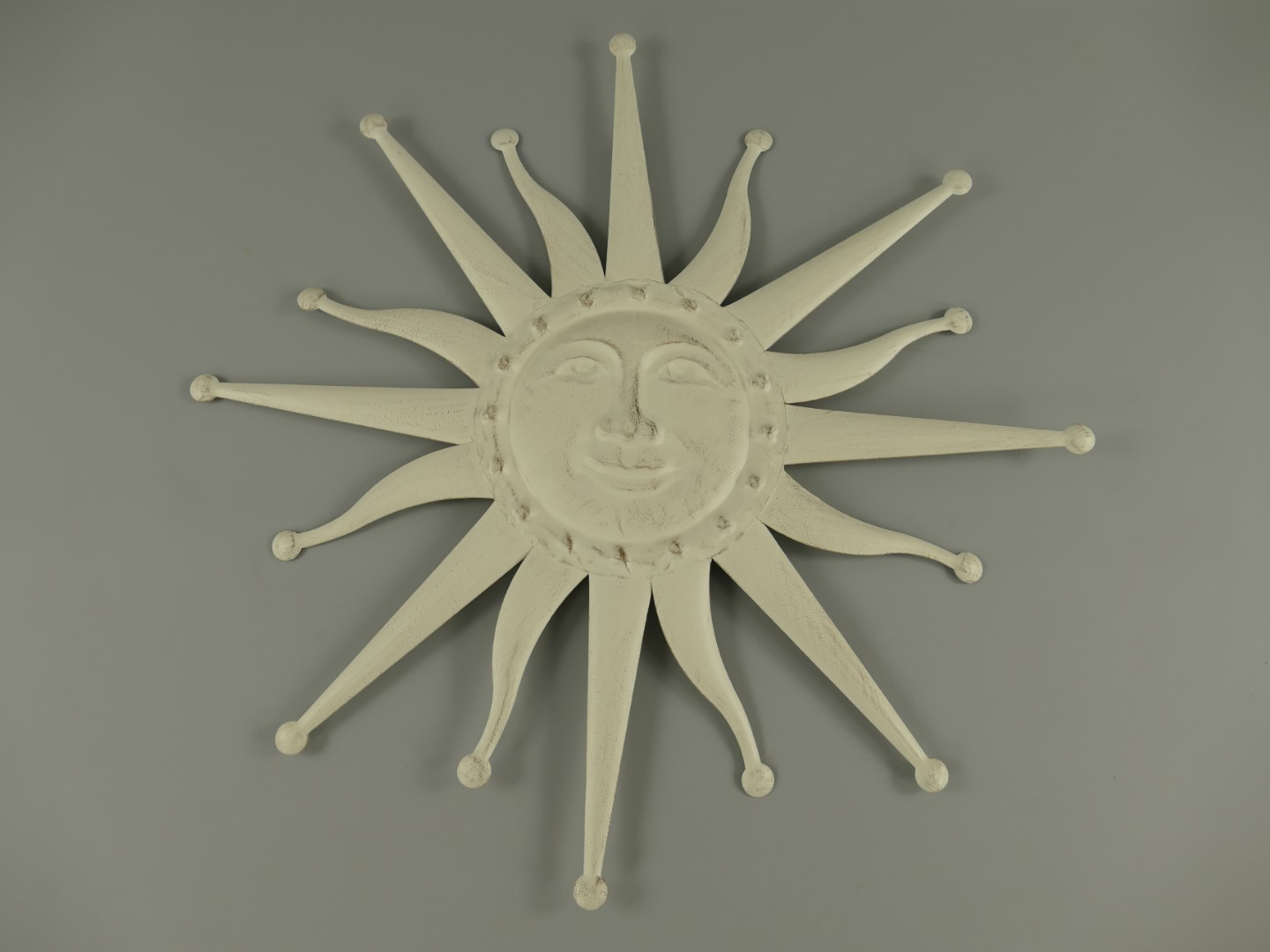 Wandornament Sonne Eisen weiss D.60cm Wandornament Sonne Eisen weiss D.60cm