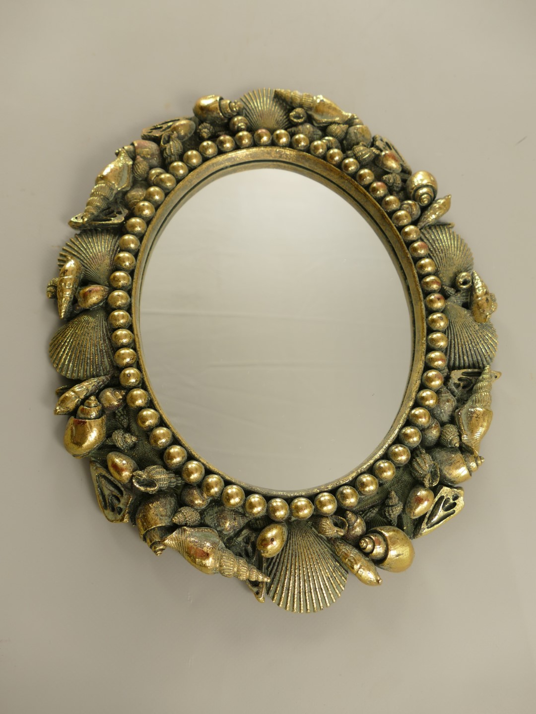 Wandspiegel Muscheln Polystein Gold H.37cm Wandspiegel Muscheln Polystein Gold H.37cm