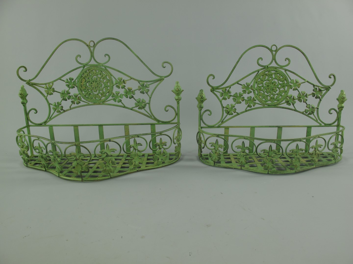 Wandhanger Eisen grün Set/2 H.28/30-L.37/41cm Wandhanger Eisen grün Set/2 H.28/30-L.37/41cm