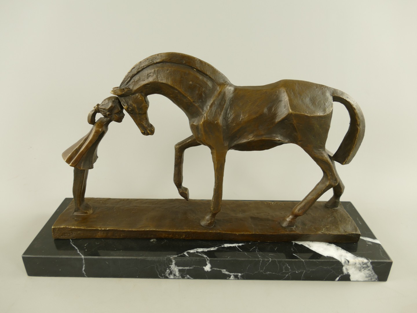 Figur Bronze Pferd mit Kind L.43x26x13cm