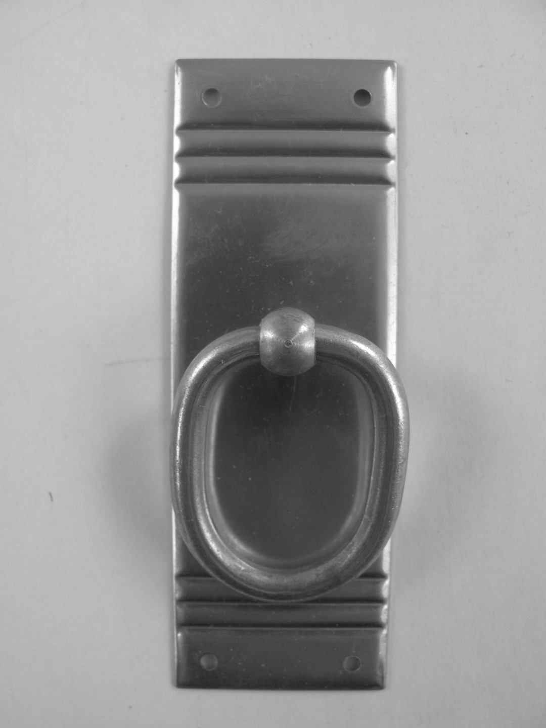 Ringbeschlag Mess. brün. ohne Loch 32x95mm