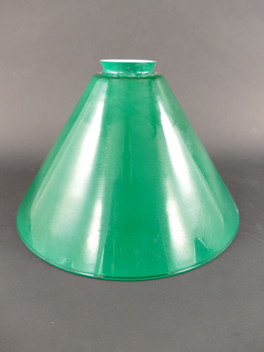 *NT Lampenschirm grün!!!!! Gh.6cm D.25x16cm *NT Lampenschirm grün!!!!! Gh.6cm D.25x16cm