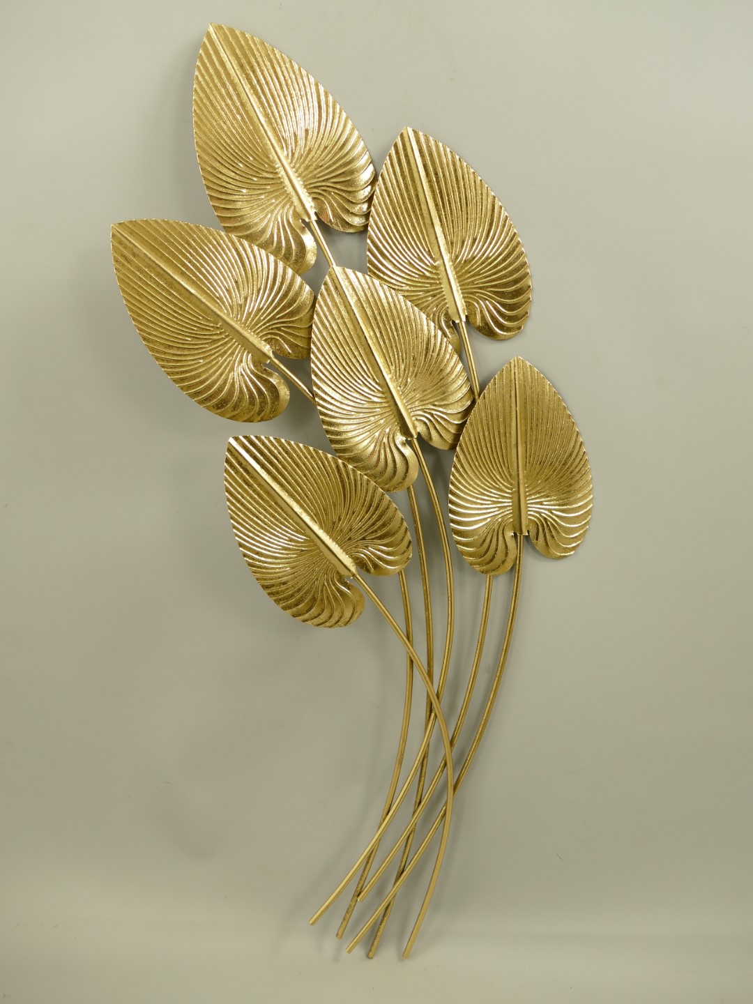 Wandornament Blumen Eisen Gold farbig H.102cm Wandornament Blumen Eisen Gold farbig H.102cm