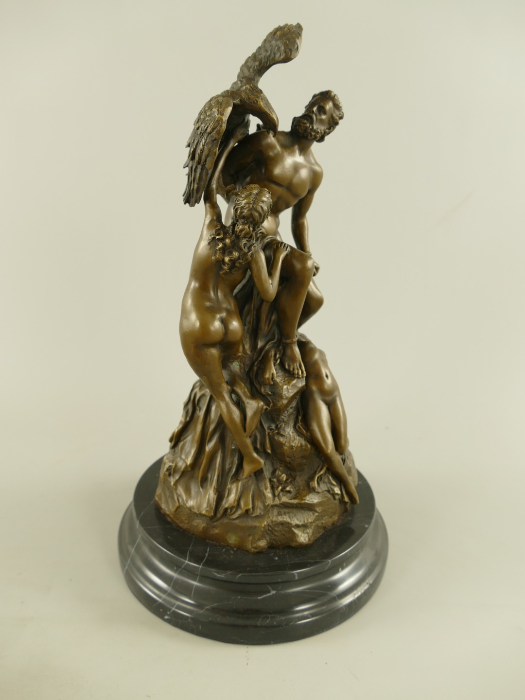Figur Bronze Prometheus beklagt Okeaniden H.34cm