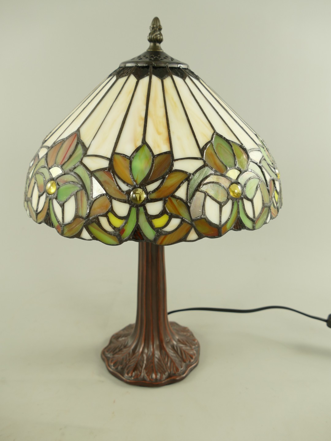 Lampe Tiffany fassung E27 H.42cm Lampe Tiffany fassung E27 H.42cm