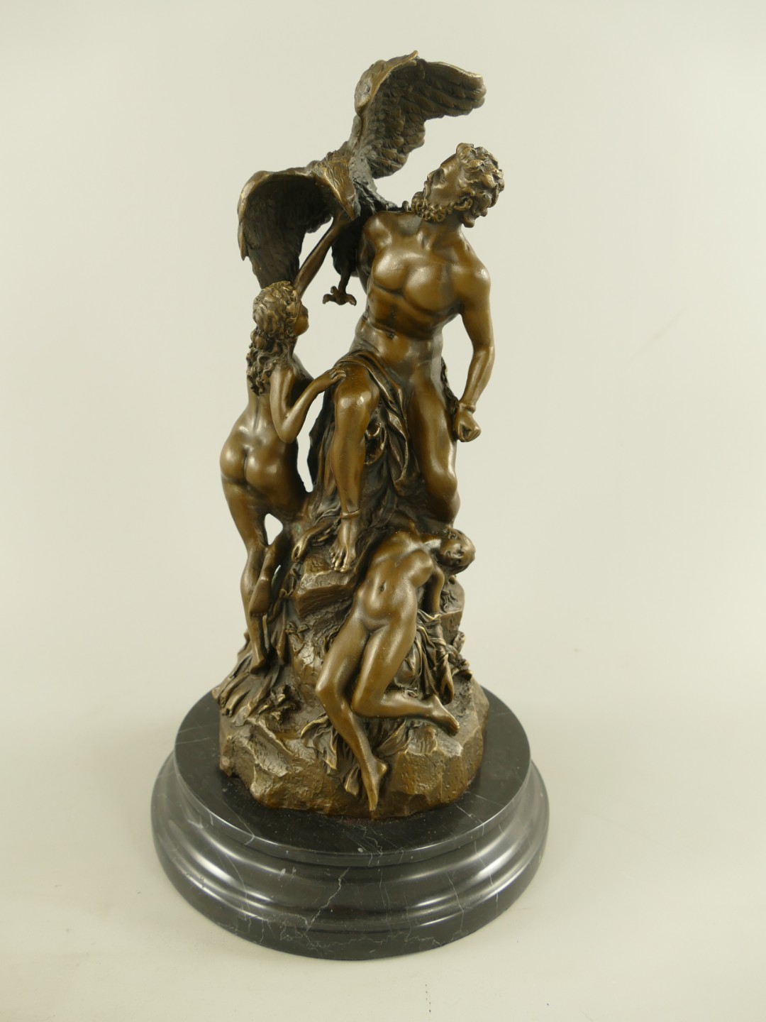 Figur Bronze Prometheus beklagt Okeaniden H.34cm