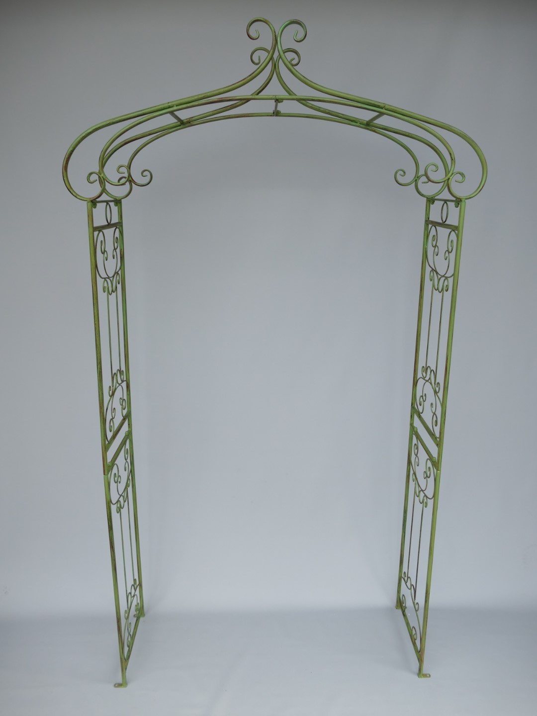 337042GRanABHCGKUHkdCp Rosenbogen rustikal grün H.235x130cm