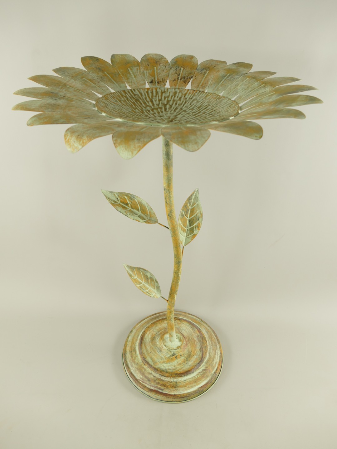 Vogeltränke Blume Eisen rustikal Grün H.75cm