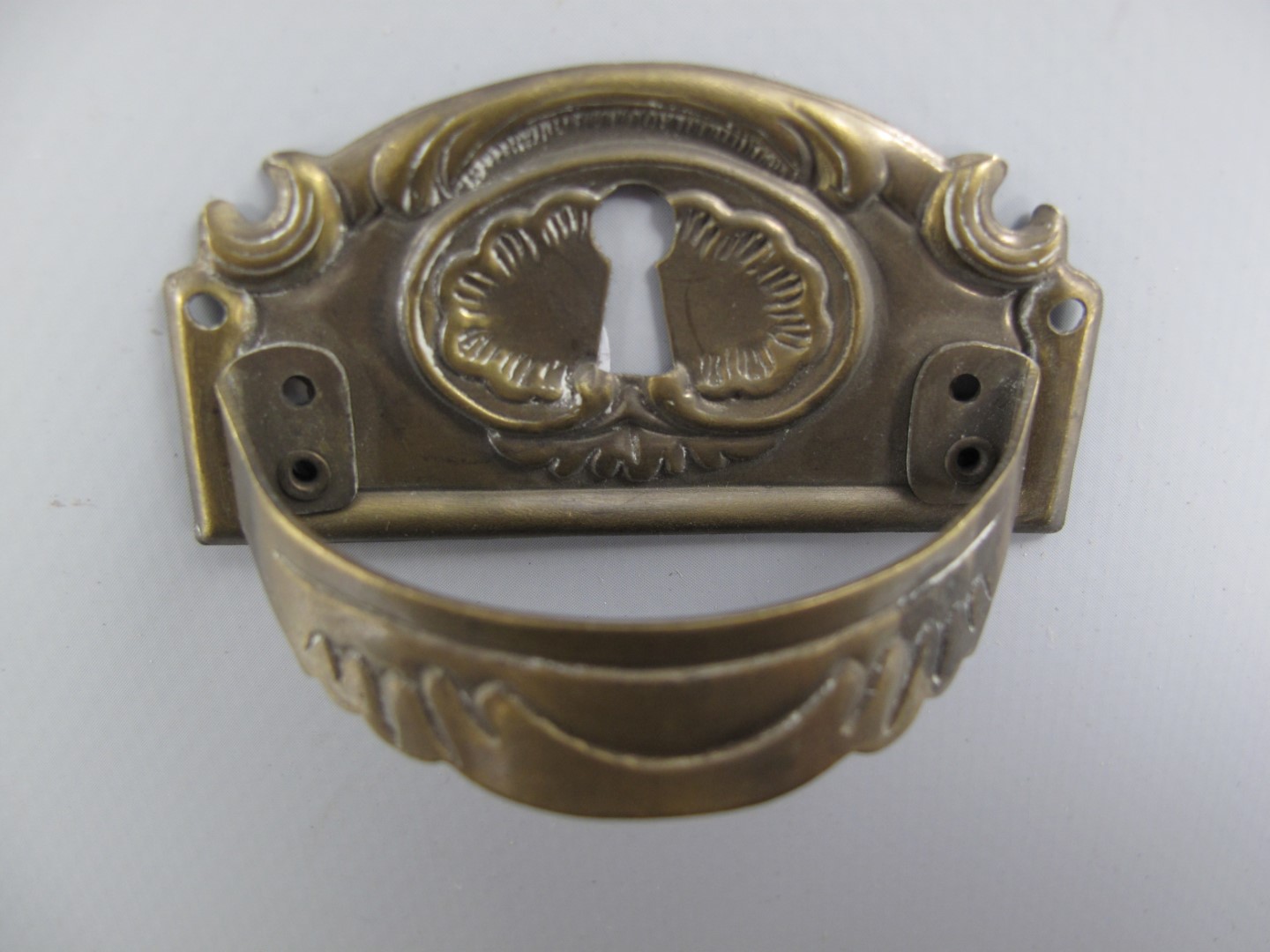 Griffbeschlag Mess. brüniert mit Loch 33x67mm