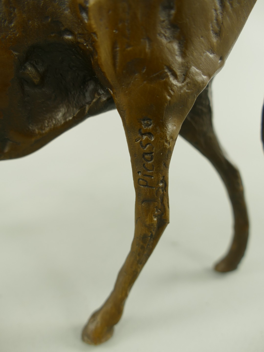 Figur Bronze Stier L.23x14cm