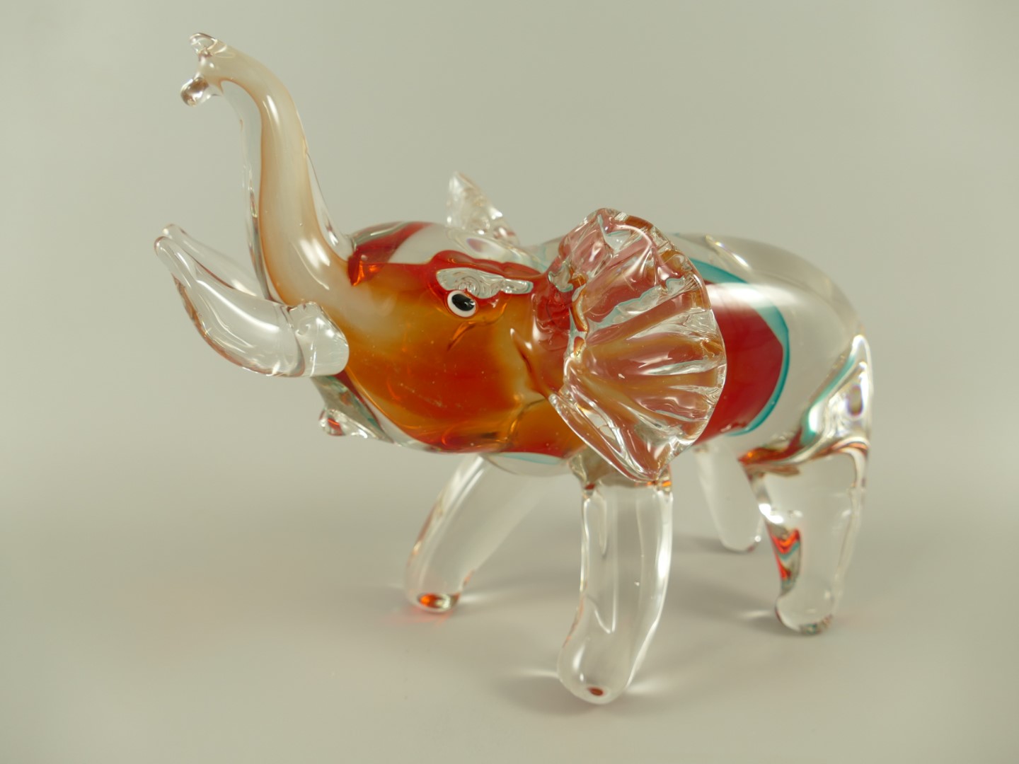 *ANG. Glasfigur Elefant farbe L.29x23cm *ANG. Glasfigur Elefant farbe L.29x23cm