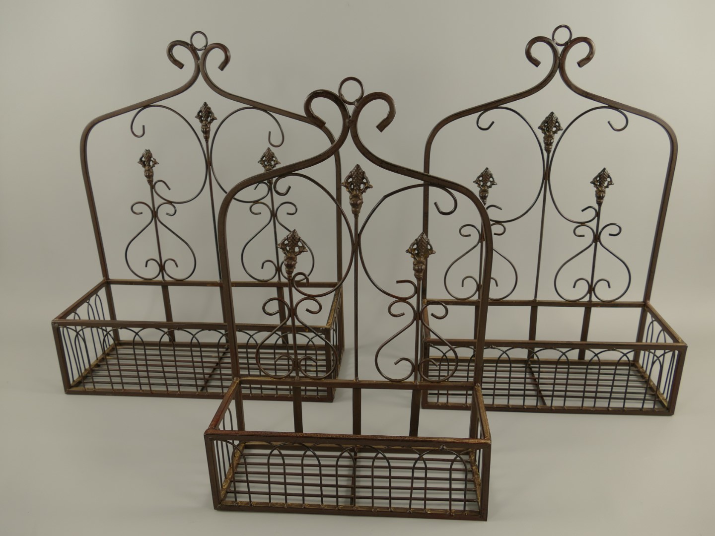 337053RBamtHIpJLuHXRTe Wandhanger Eisen RÖST. farbig S/3 H.51-46x30/40cm