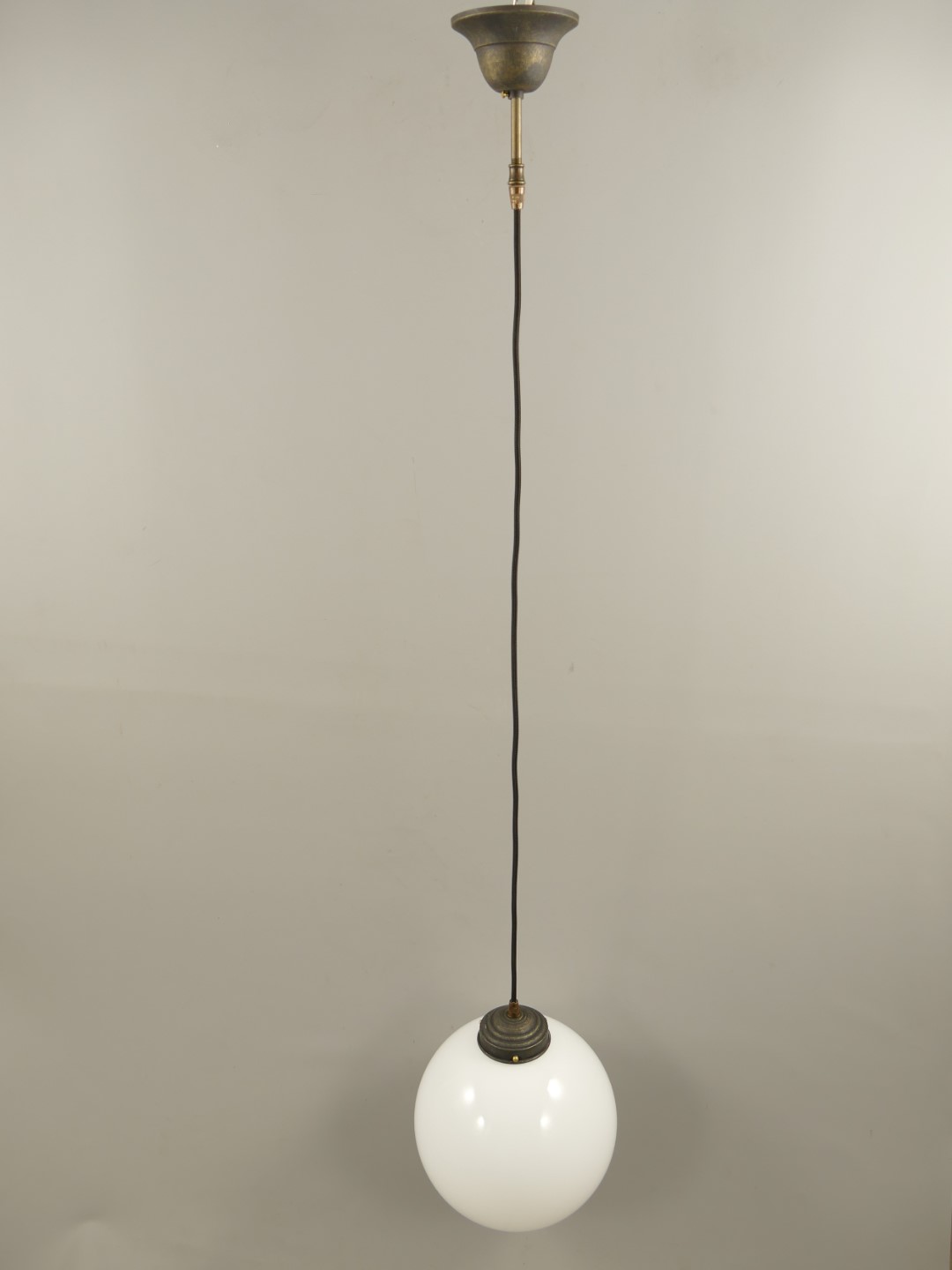 Gehänge(111.152-2B) Schirm(D.25) Mes. brün H.132cm Gehänge(111.152-2B) Schirm(D.25) Mes. brün H.132cm