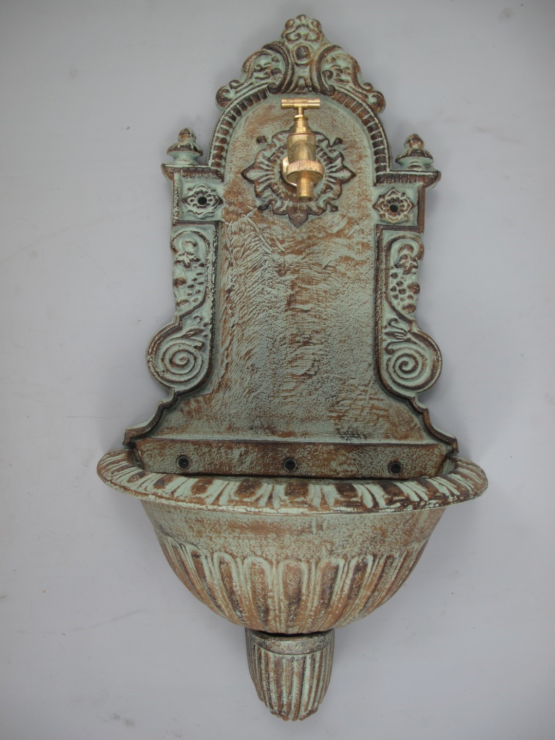 Wandbrunnen Gußeisen farbig H.68x36cm