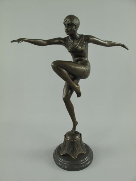 Figur Bronze H.45x34cm